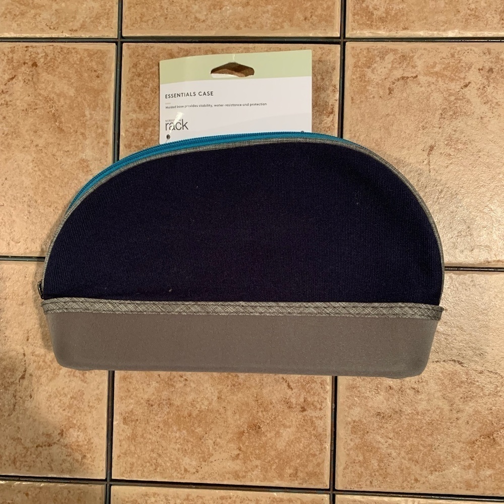 Nordstrom Rack Essentials Case New